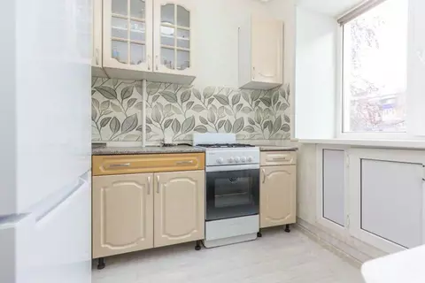 2-к кв. Башкортостан, Уфа просп. Октября, 164 (42.9 м)