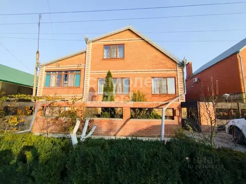 Дом в Краснодарский край, Абинск Краснодарская ул. (322 м)