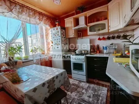 3-к кв. Омская область, Омск Московка-2 мкр, ул. Ярослава Гашека, 1 ...