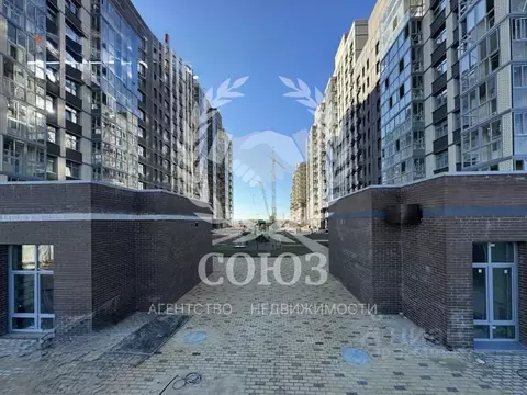 2-к кв. Калужская область, Калуга ул. Адмирала Сенявина, 1 (68.59 м)