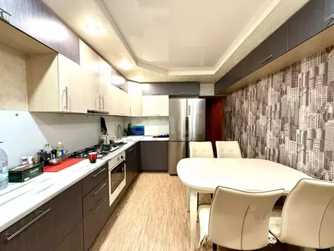 3-к кв. Коми, Сыктывкар ул. Свободы, 27 (71.8 м)