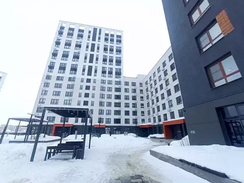 2-к кв. Пензенская область, Пенза ул. 65-летия Победы, 30 (72.0 м)