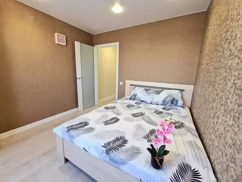 2-к кв. Чувашия, Чебоксары ул. Николая Рождественского, 8 (58.0 м)