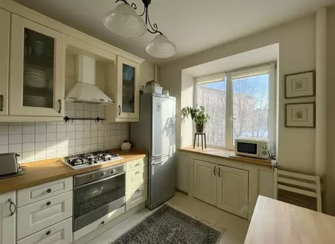 3-к кв. Москва Брянская ул., 12 (68.3 м)