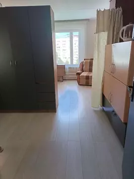 Продается комната в 7-комнатной квартире