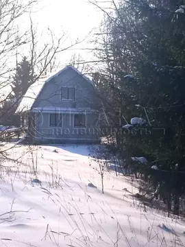 Дом в Ленинградская область, Лужский район, Ретюнское с/пос, д. Юбры  ...