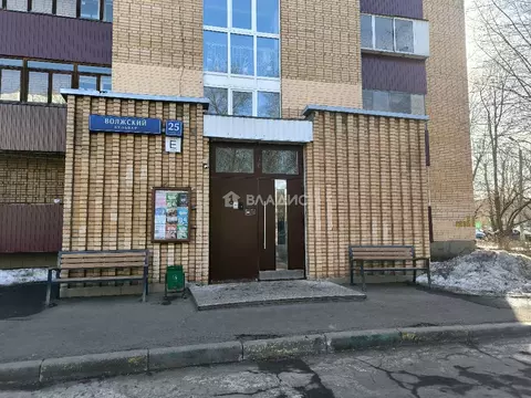 Продается 2-комнатная квартира