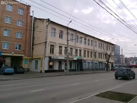 Торговая площадь (175.4 м)