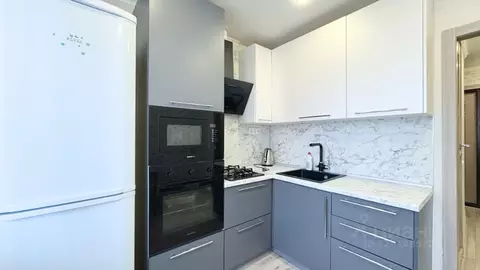 1-к кв. Татарстан, Казань ул. Адоратского, 11 (35.0 м)