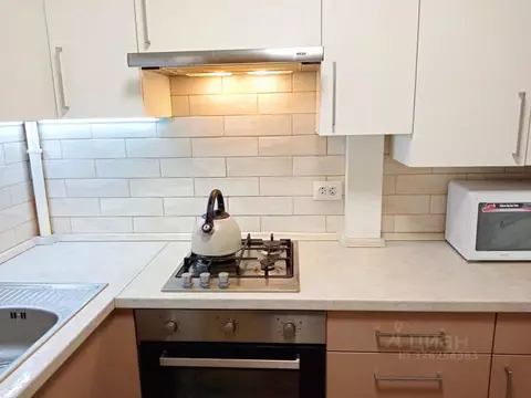 1-к кв. Калининградская область, Калининград Нарвская ул., 12 (33.0 м)