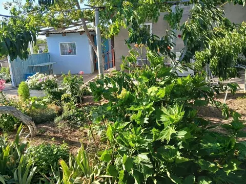 Дом в Сакский район, Штормовское сельское поселение, садоводческое ...