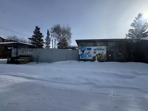 Дом в Оренбургская область, Оренбургский район, Нежинский сельсовет, ...