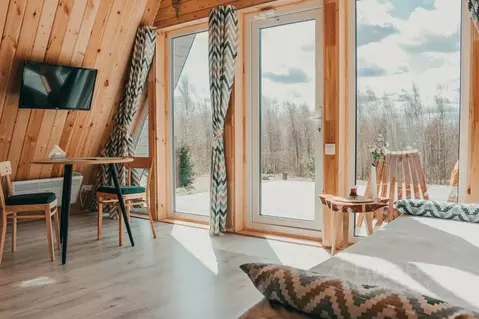 Дом в Ленинградская область, Тосненский район, Любанское городское ...