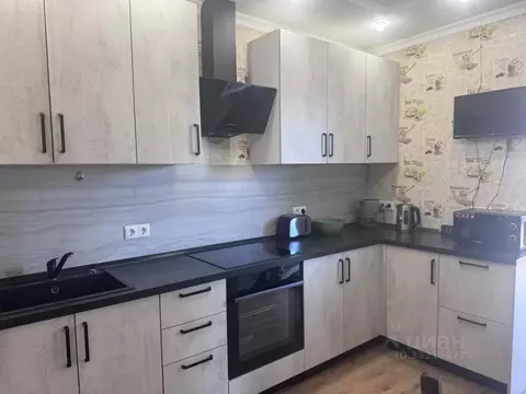 2-к кв. Московская область, Королев Пионерская ул., 13к5 (61.0 м)