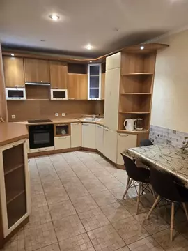 2-к кв. Санкт-Петербург аллея Поликарпова, 2 (66.0 м)