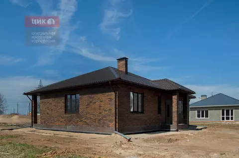 Дом в Рязанская область, Рязанский район, Дядьковское с/пос, пос. ...