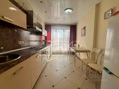 2-к кв. Тюменская область, Тюмень ул. Максима Горького, 68 (68.2 м)