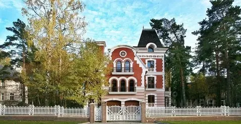 Дом в Московская область, Одинцовский городской округ, пос. Дома ...