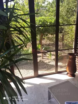 Дом в Ростовская область, Ростов-на-Дону ул. Оганова, 15 (250 м)