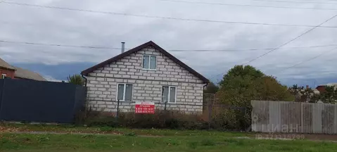 Дом в Ростовская область, Неклиновский район, Поляковское с/пос, с. ...