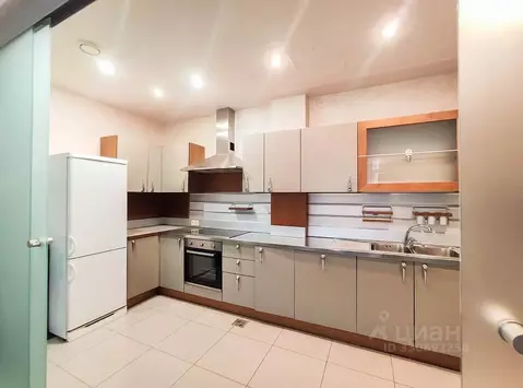5-к кв. Москва Тверская ул., 28к2 (167.9 м)
