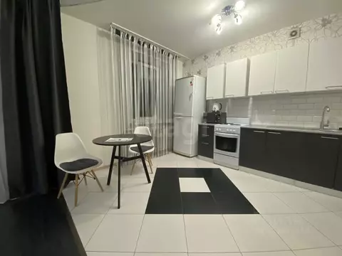 Студия Тюменская область, Тюмень ул. Карла Маркса, 8 (38.7 м)