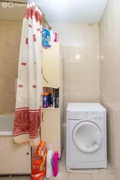 2-комнатная квартира: Тюмень, улица Избышева, 6 (67.6 м)