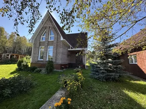 Дом в Красноярский край, Шушенский муниципальный округ, с. Средняя ...