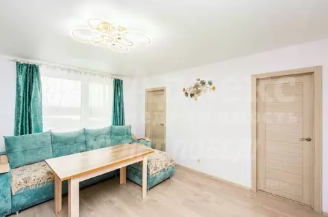 2-к кв. Тюменская область, Тюмень ул. Алексея Сергиенко, 9 (50.7 м)