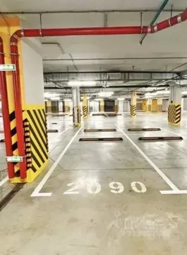 Гараж в Москва ул. Янковского, 1к1 (13 м)