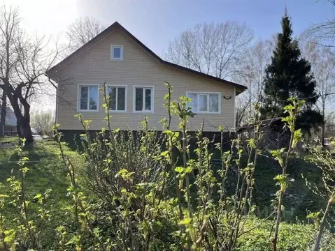 Дом в Новгородская область, Новгородский район, Савинское с/пос, д. ...