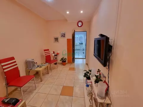 Помещение свободного назначения в Тюменская область, Тобольск 6-й мкр, ...