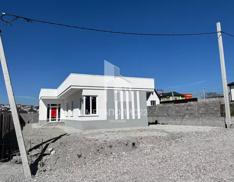 Дом в Краснодарский край, Новороссийск городской округ, с. Мысхако ул. ...