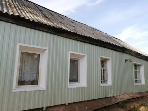 Дом в Самарская область, Кинельский район, Сколково с/пос, с. Сколково ...