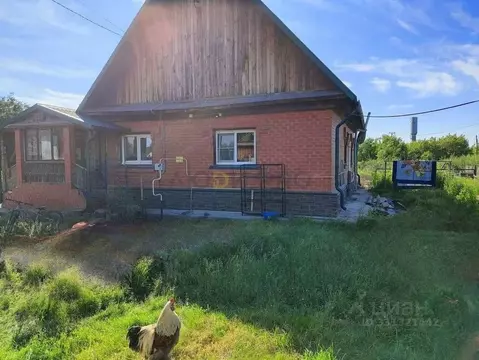 Дом в Алтайский край, Первомайский район, с. Бобровка ул. Крупнова, 34 ...
