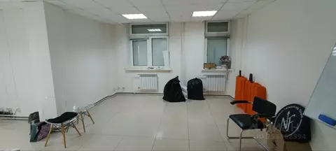 Помещение свободного назначения в Красноярский край, Красноярск ул. ...