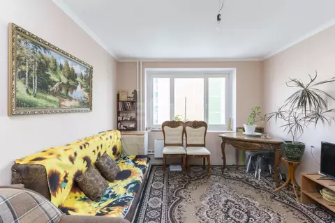 2-к кв. Тюменская область, Тюмень ул. Федюнинского, 56к2 (56.0 м)