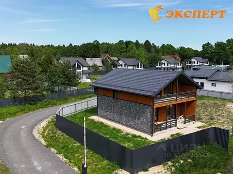 Дом в Калужская область, Жуковский муниципальный округ, Чубарово ...