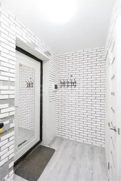 2-к кв. Удмуртия, Ижевск ул. Бабушкина, 23А (40.0 м)