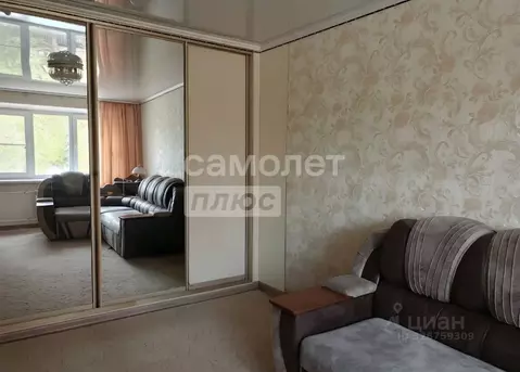 2-к кв. Омская область, Омск Городок Нефтяников мкр, ул. ...