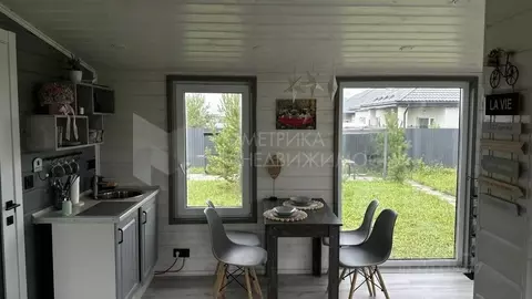 Коттедж в Тюменская область, Тюменский район, д. Елань, Австралия кп ...