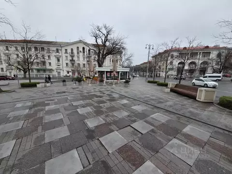 3-к кв. Севастополь ул. Большая Морская, 50 (72.0 м)