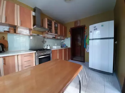 Дом в Крым, Сакский район, Уютненское с/пос, Елена-Садоводческий СПК ...