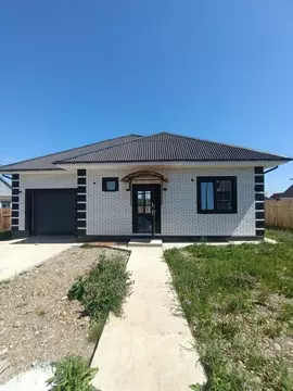 Дом в Иркутская область, Иркутский муниципальный округ, с. ...