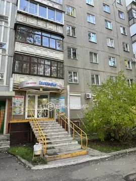 4-к кв. Челябинская область, Челябинск ул. Братьев Кашириных, 89 (74.0 ...