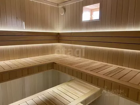 Дом в Ростовская область, Азовский район, Круглянское с/пос, с. ...