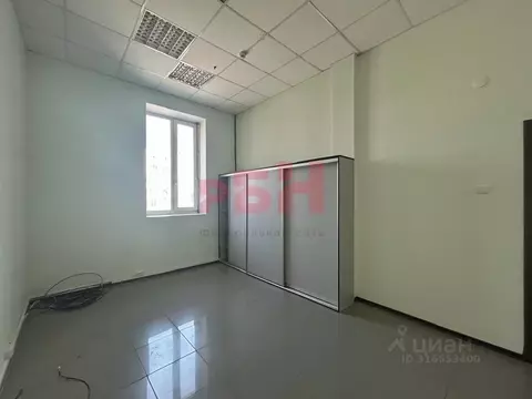 Офис в Тюменская область, Тюмень ул. Герцена, 64 (32 м)