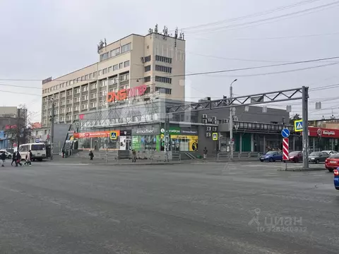 Офис в Челябинская область, Челябинск ул. Разина, 4 (174 м)