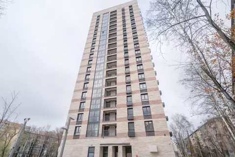 Гараж в Москва 1-я Владимирская ул., 47к1 (14 м)