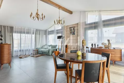 Дом в Ленинградская область, Приозерский район, Громовское с/пос, ...